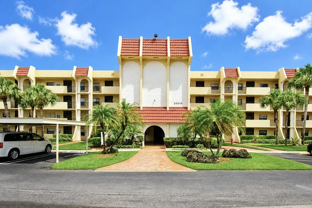 23370 N Carolwood Lane N Boca Raton FL 33428