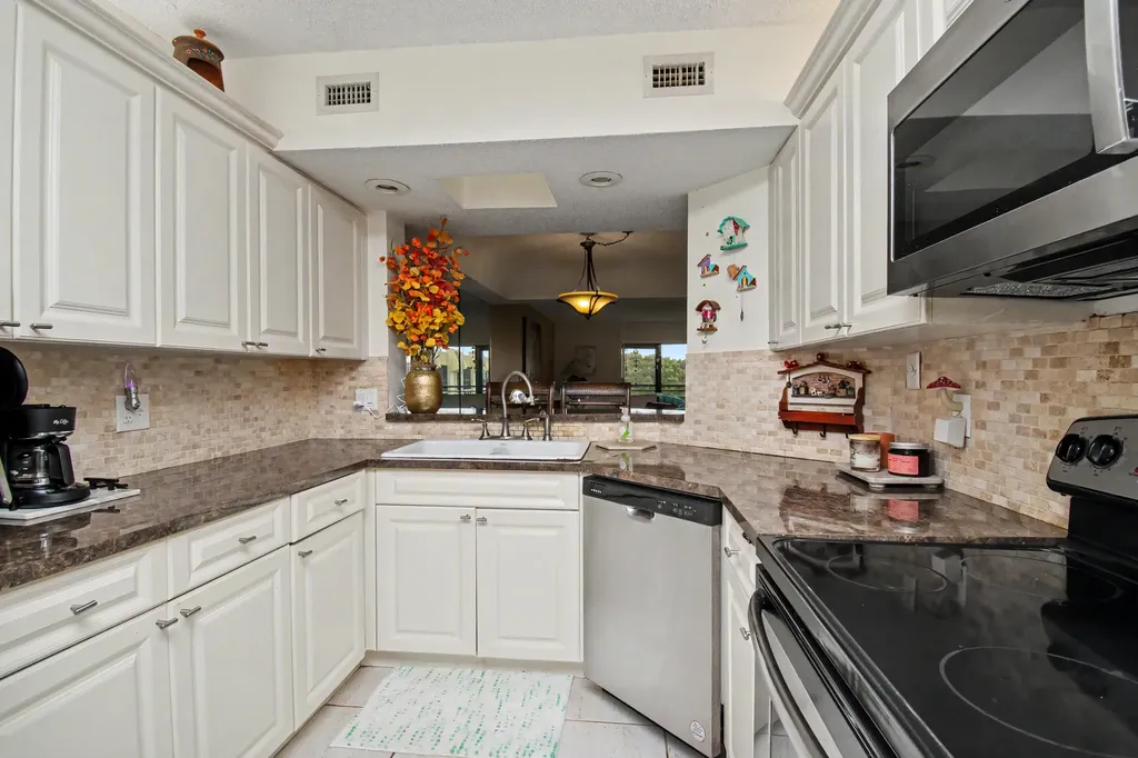 23370 N Carolwood Lane N Boca Raton FL 33428