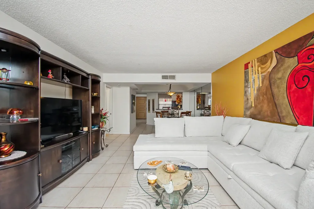 23370 N Carolwood Lane N Boca Raton FL 33428