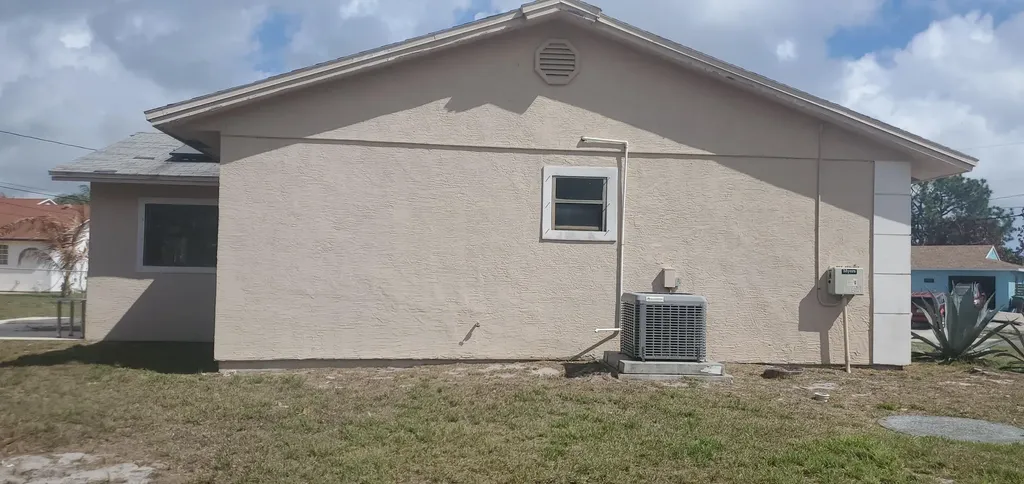 2398 SW Susset Lane Port St Lucie FL 34953