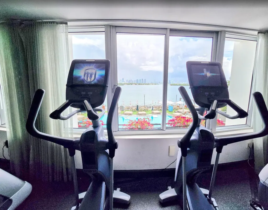 1100 West Avenue Miami Beach FL 33139