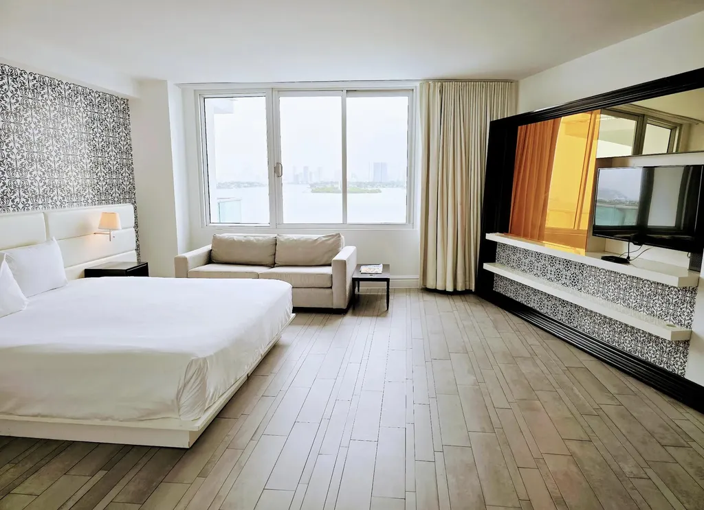 1100 West Avenue Miami Beach FL 33139