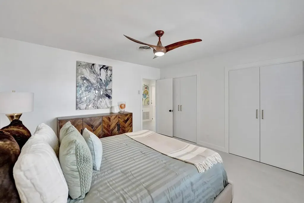 1545 Harrison Street Hollywood FL 33020