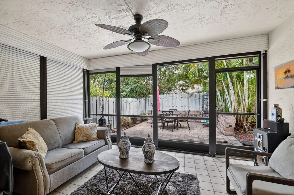 4200 Grove Park Lane Boynton Beach FL 33436