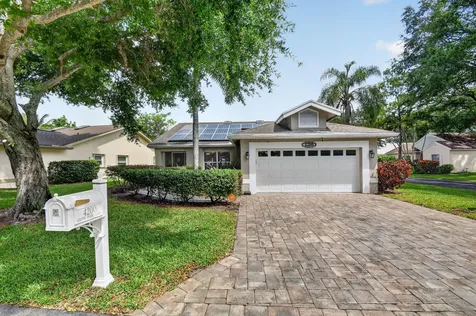 4200 Grove Park Lane Boynton Beach FL 33436