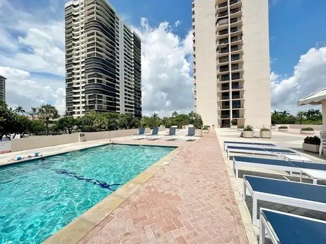 4200 N Ocean Drive Singer Island FL 33404
