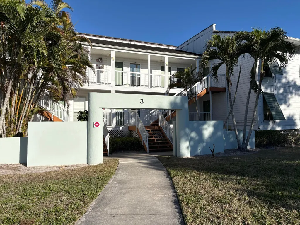 182 Cypress Point Drive Palm Beach Gardens FL 33418