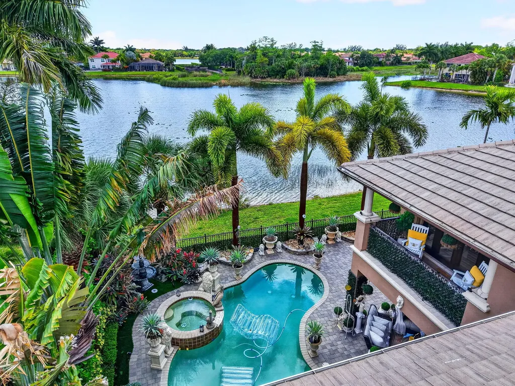 611 Edgebrook Lane Royal Palm Beach FL 33411