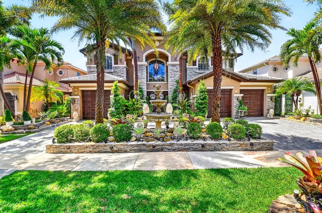 611 Edgebrook Lane Royal Palm Beach FL 33411