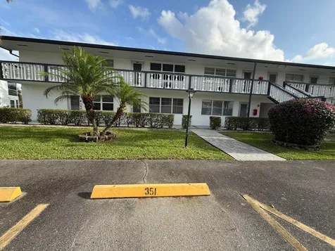 343 Chatham Q West Palm Beach FL 33417