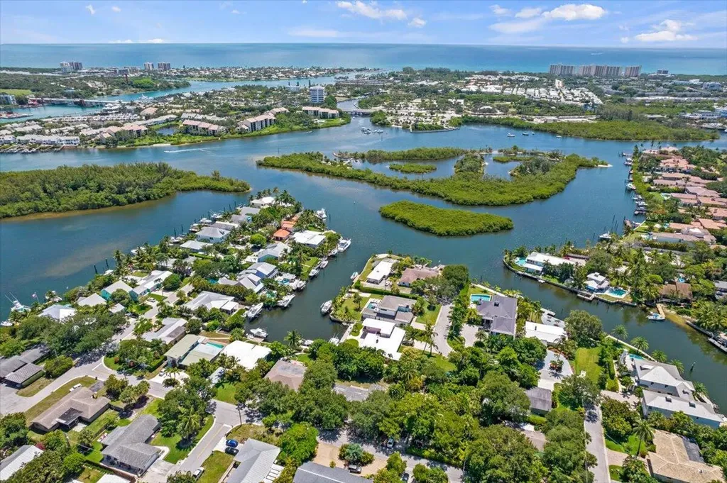 205 Body Court Jupiter FL 33477
