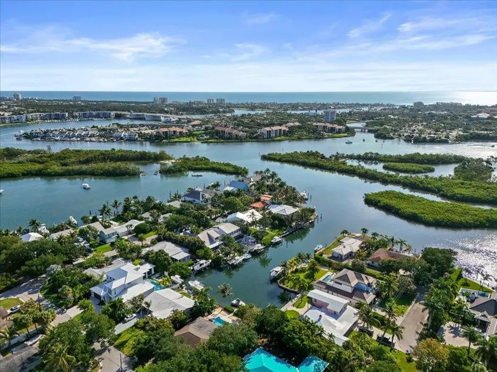 205 Body Court Jupiter FL 33477