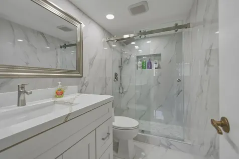 371 S Hollybrook Drive Pembroke Pines FL 33025