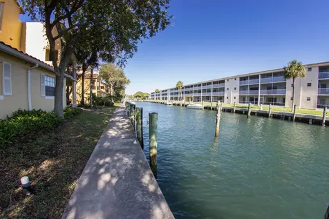 1045 Lake Shore Drive Lake Park FL 33403