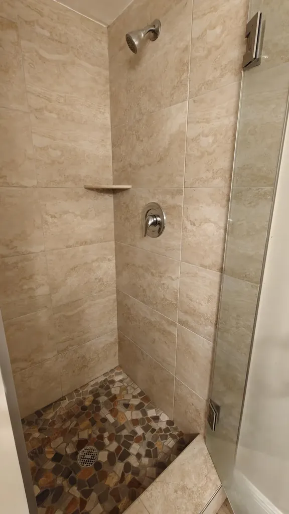 225 SE 10th Street Deerfield Beach FL 33441