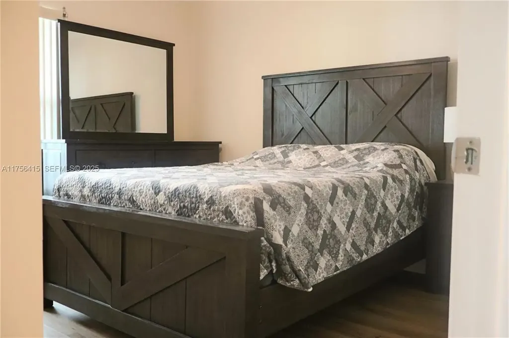225 SE 10th Street Deerfield Beach FL 33441