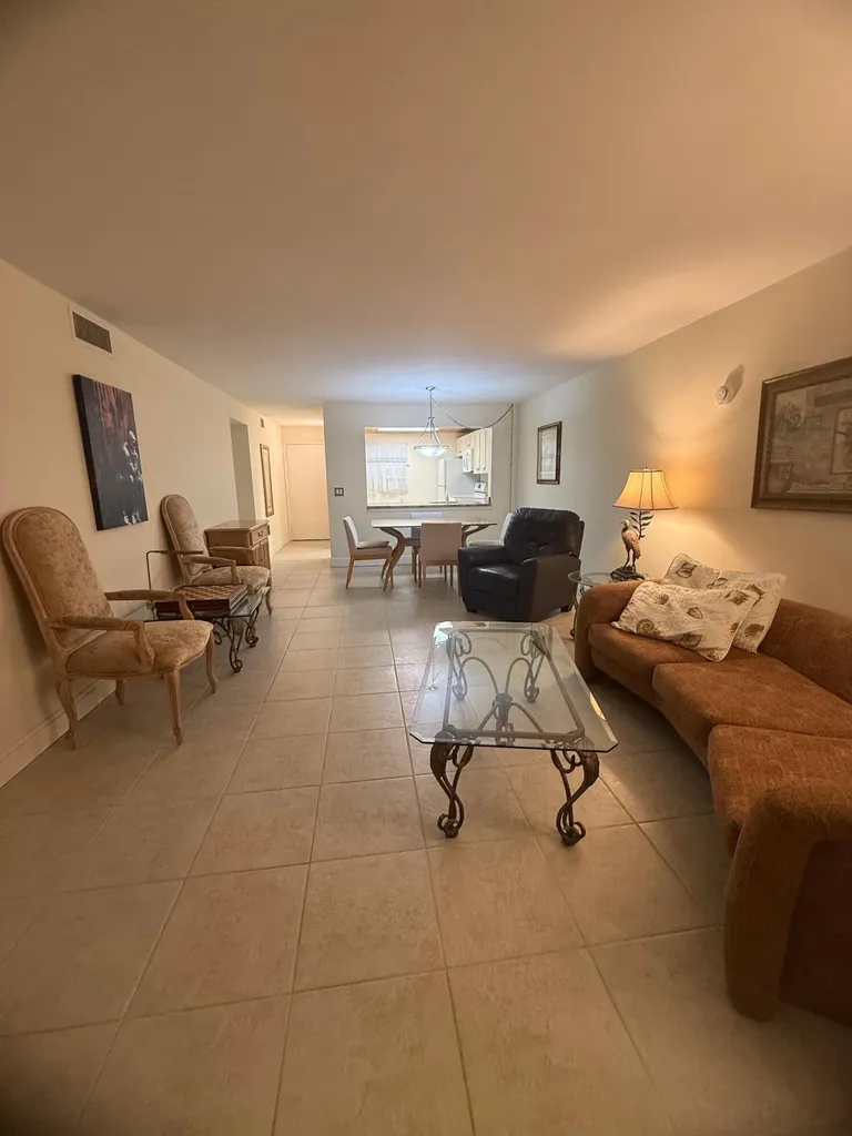 2601 NE 3rd Court Boynton Beach FL 33435