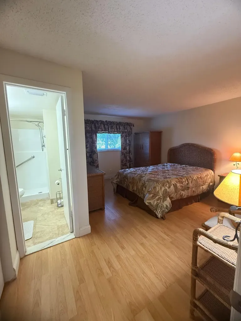 2601 NE 3rd Court Boynton Beach FL 33435