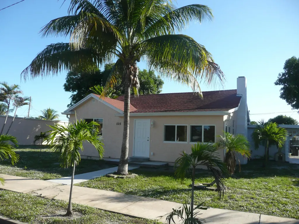 505 24th Avenue N Lake Worth Beach FL