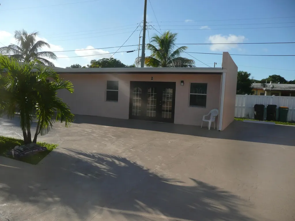 505 24th Avenue N Lake Worth Beach FL
