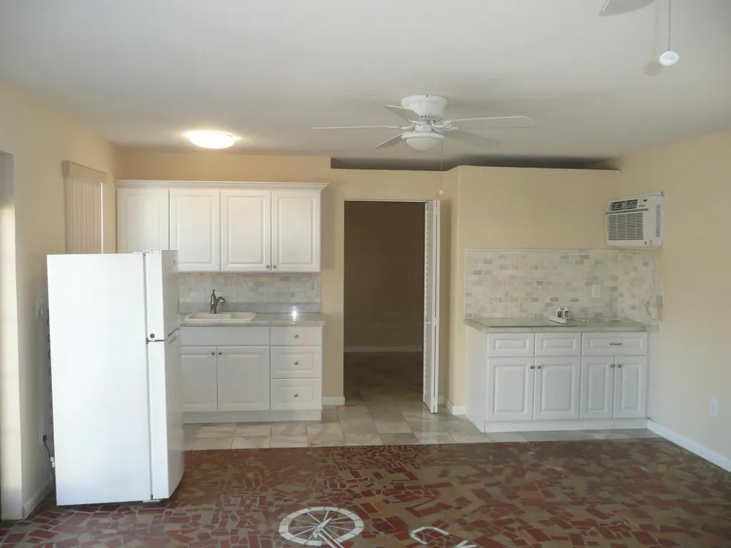 505 24th Avenue N Lake Worth Beach FL