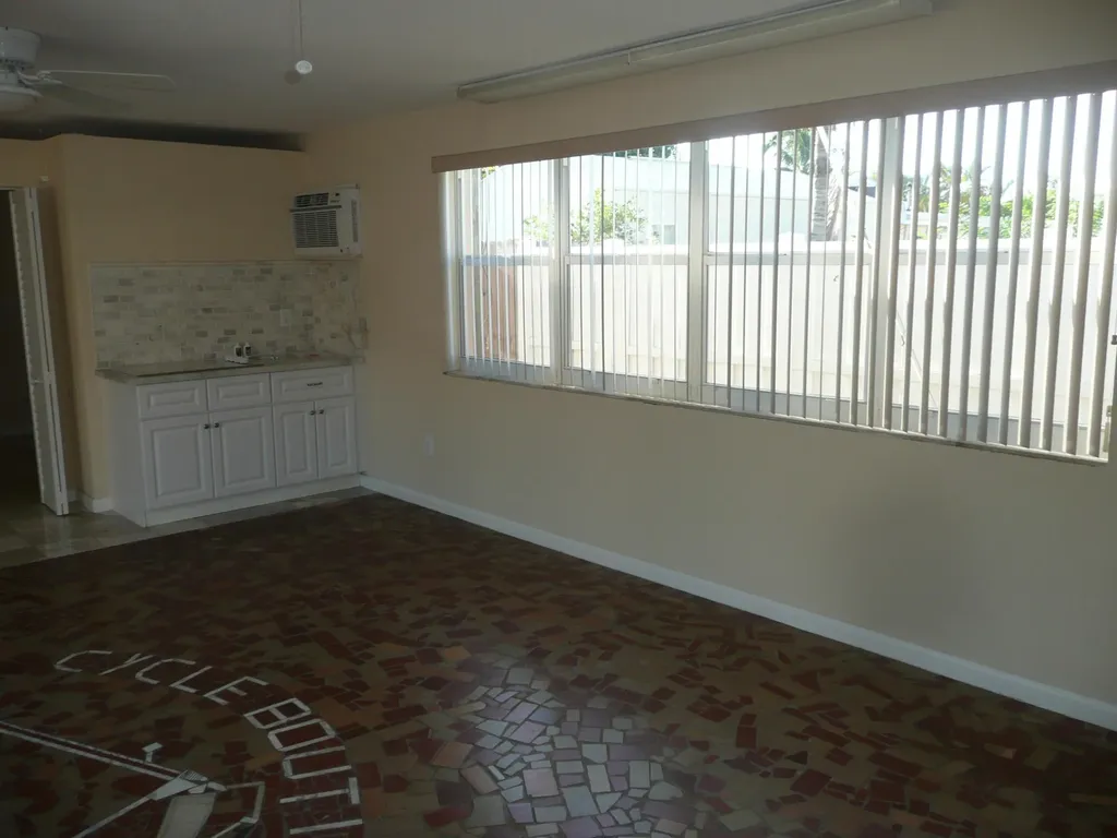 505 24th Avenue N Lake Worth Beach FL