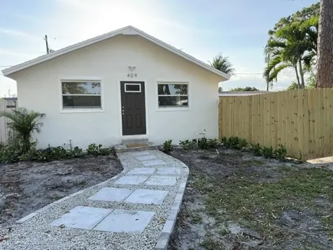 409 Perry Avenue Greenacres FL 33463