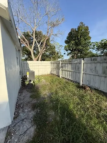 409 Perry Avenue Greenacres FL 33463