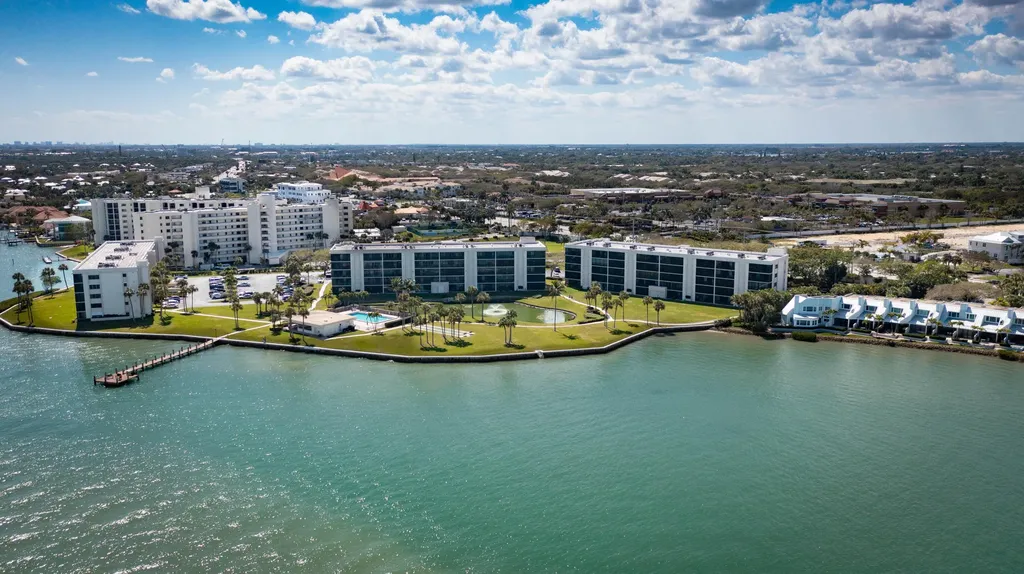 300 Intracoastal Place Jupiter FL 33469