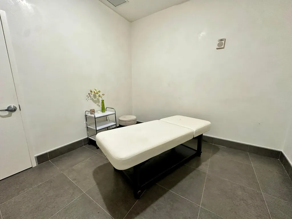2950 NE 188th Street NE Aventura FL 33180