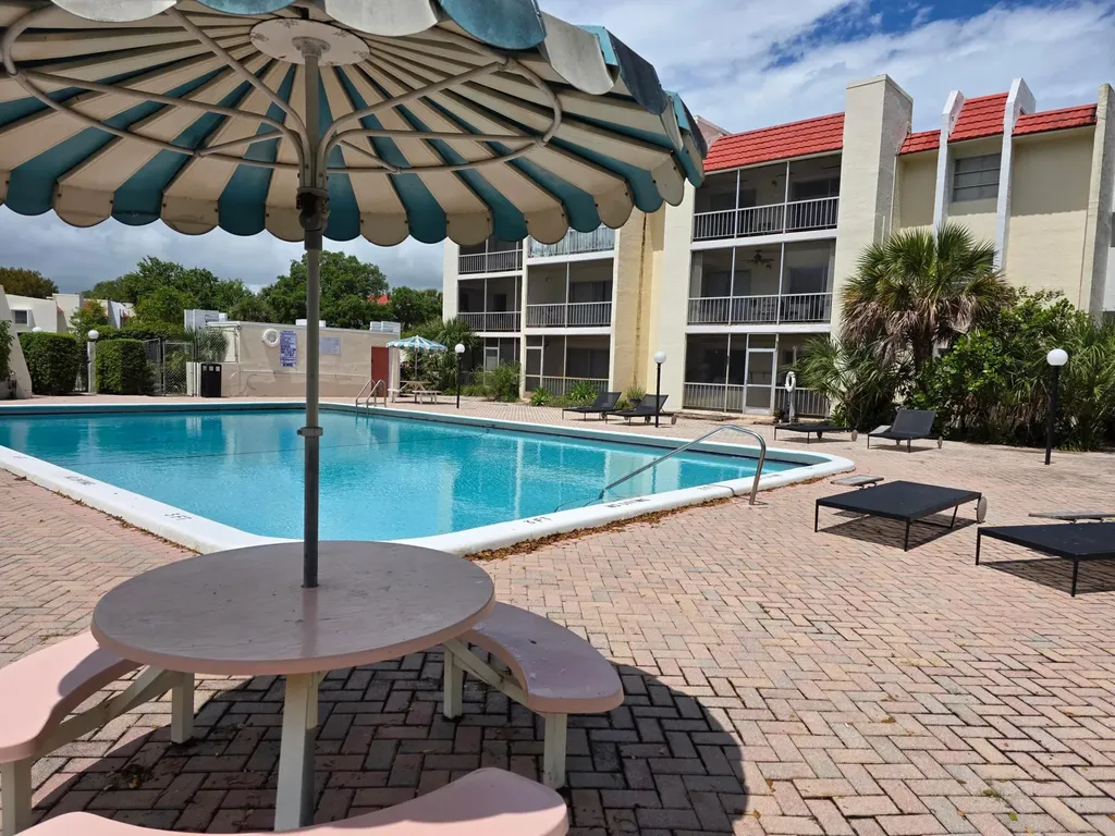 638 NW 13th Street Boca Raton FL 33486