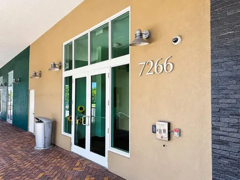 7266 SW 88th Street Miami FL 33156