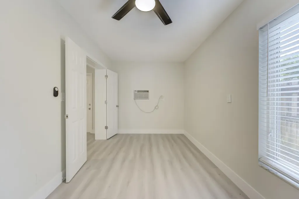 840 Bradley Street West Palm Beach FL 33405