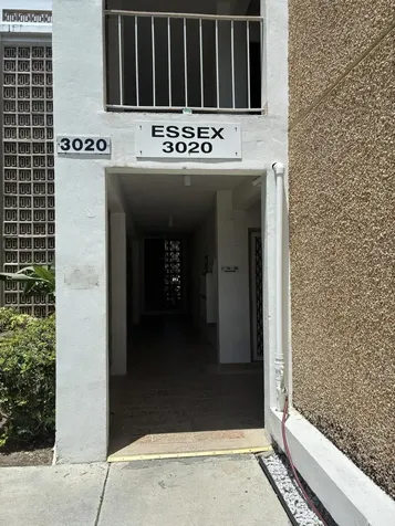 3020 NE 16th Avenue Oakland Park FL 33334