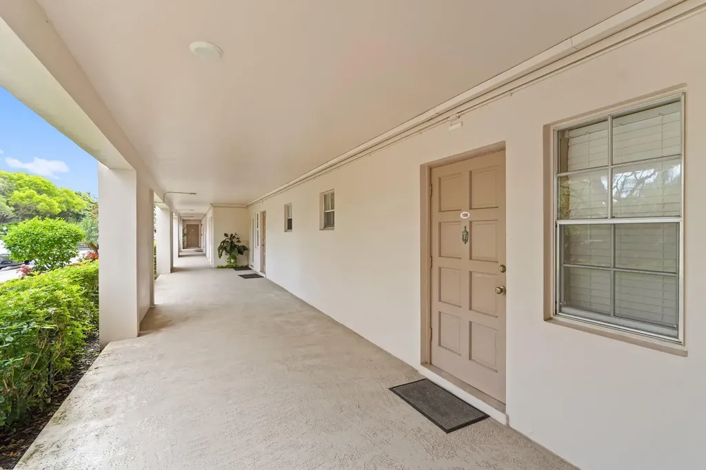 2900 N Palm Aire Drive Pompano Beach FL 33069