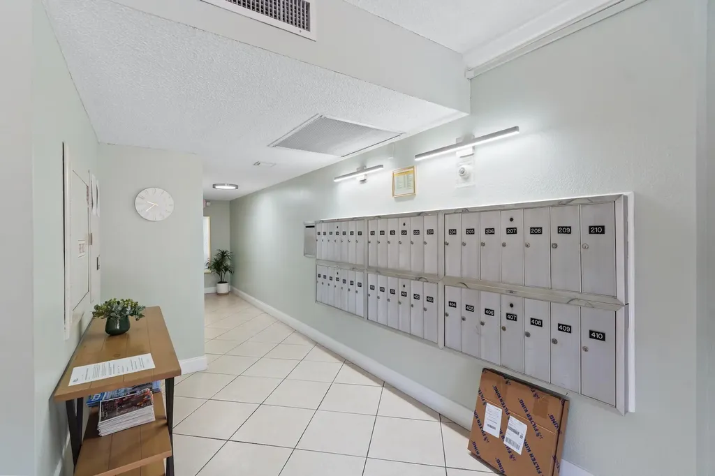 2900 N Palm Aire Drive Pompano Beach FL 33069