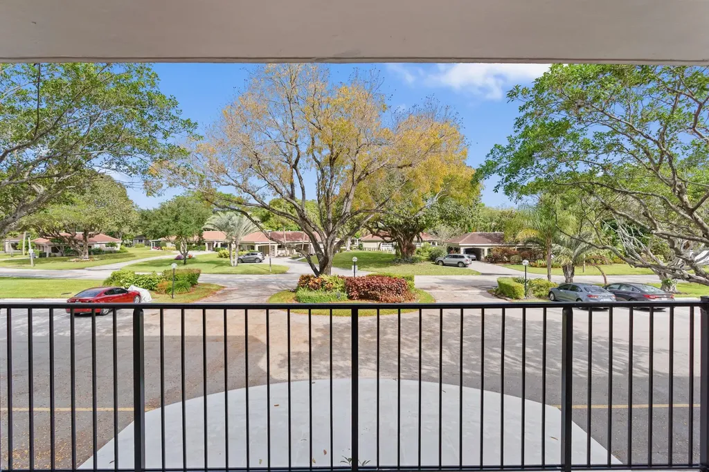 2900 N Palm Aire Drive Pompano Beach FL 33069