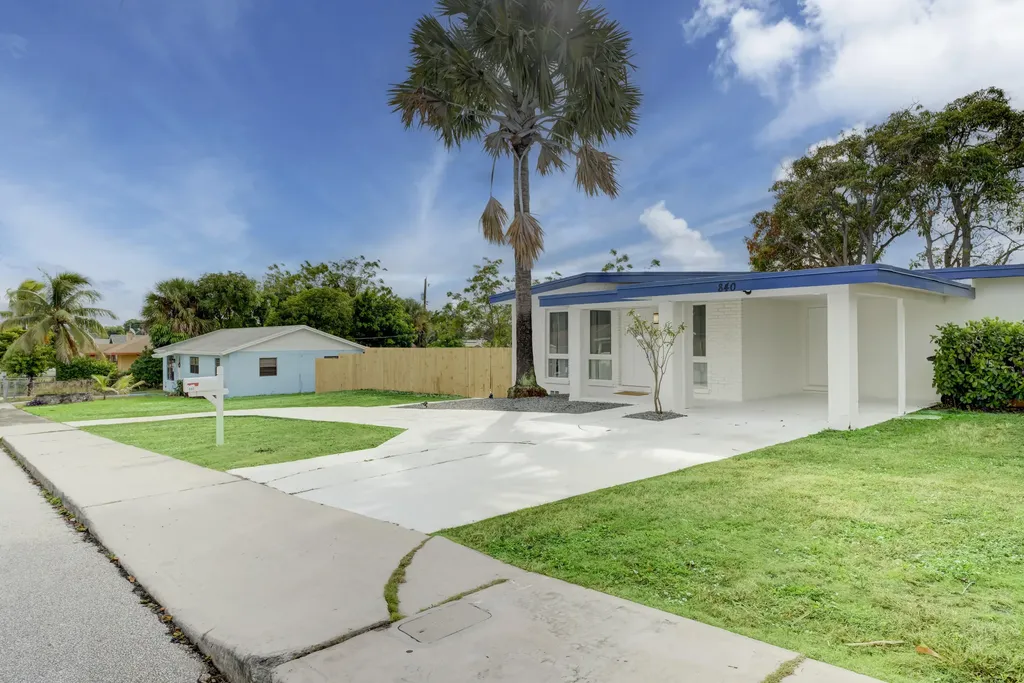 840 Bradley Street West Palm Beach FL 33405