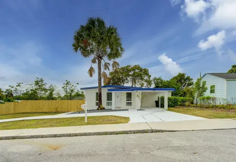 840 Bradley Street West Palm Beach FL 33405