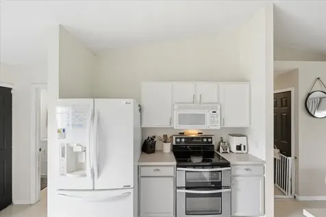 6208 NW Kukui Court Port St Lucie FL 34983