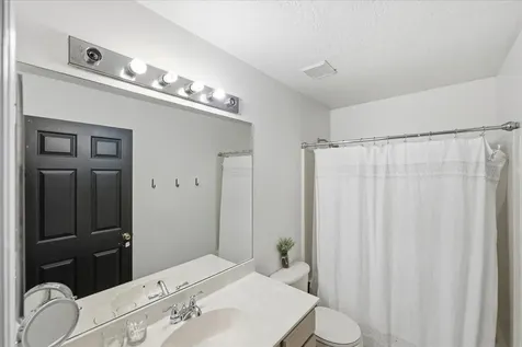 6208 NW Kukui Court Port St Lucie FL 34983