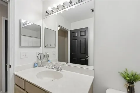 6208 NW Kukui Court Port St Lucie FL 34983
