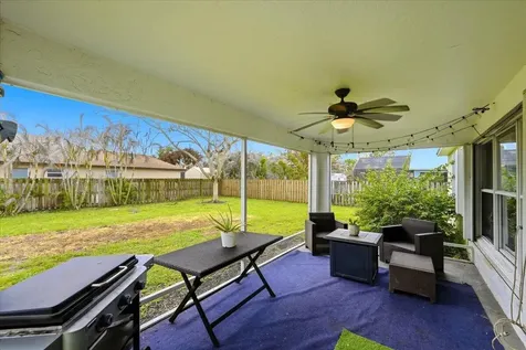 6208 NW Kukui Court Port St Lucie FL 34983