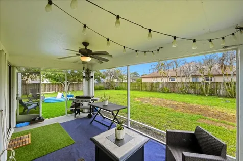 6208 NW Kukui Court Port St Lucie FL 34983