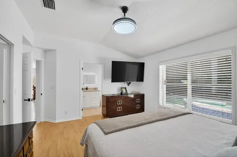 1084 Aspri Way Riviera Beach FL 33418