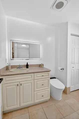 1084 Aspri Way Riviera Beach FL 33418