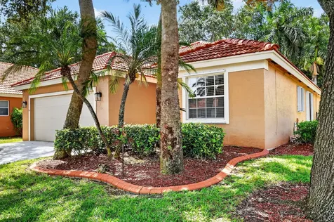 1084 Aspri Way Riviera Beach FL 33418