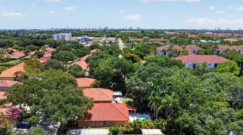 1084 Aspri Way Riviera Beach FL 33418