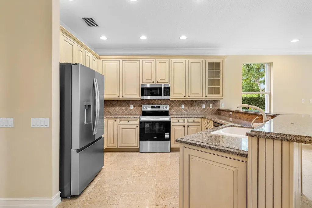8866 Hidden Acres Drive Boynton Beach FL 33473
