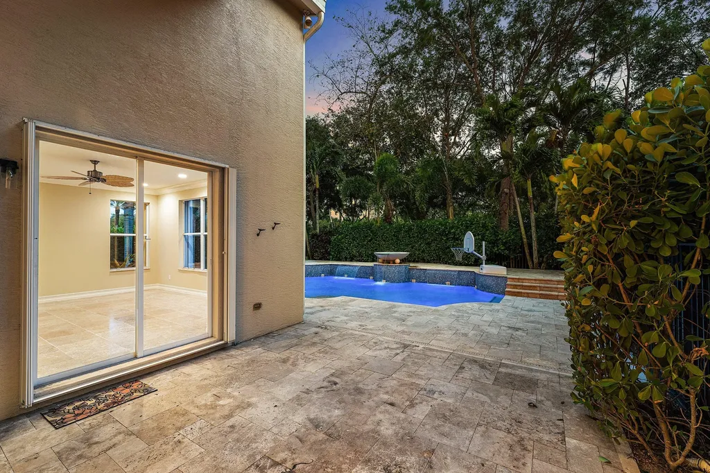 8866 Hidden Acres Drive Boynton Beach FL 33473